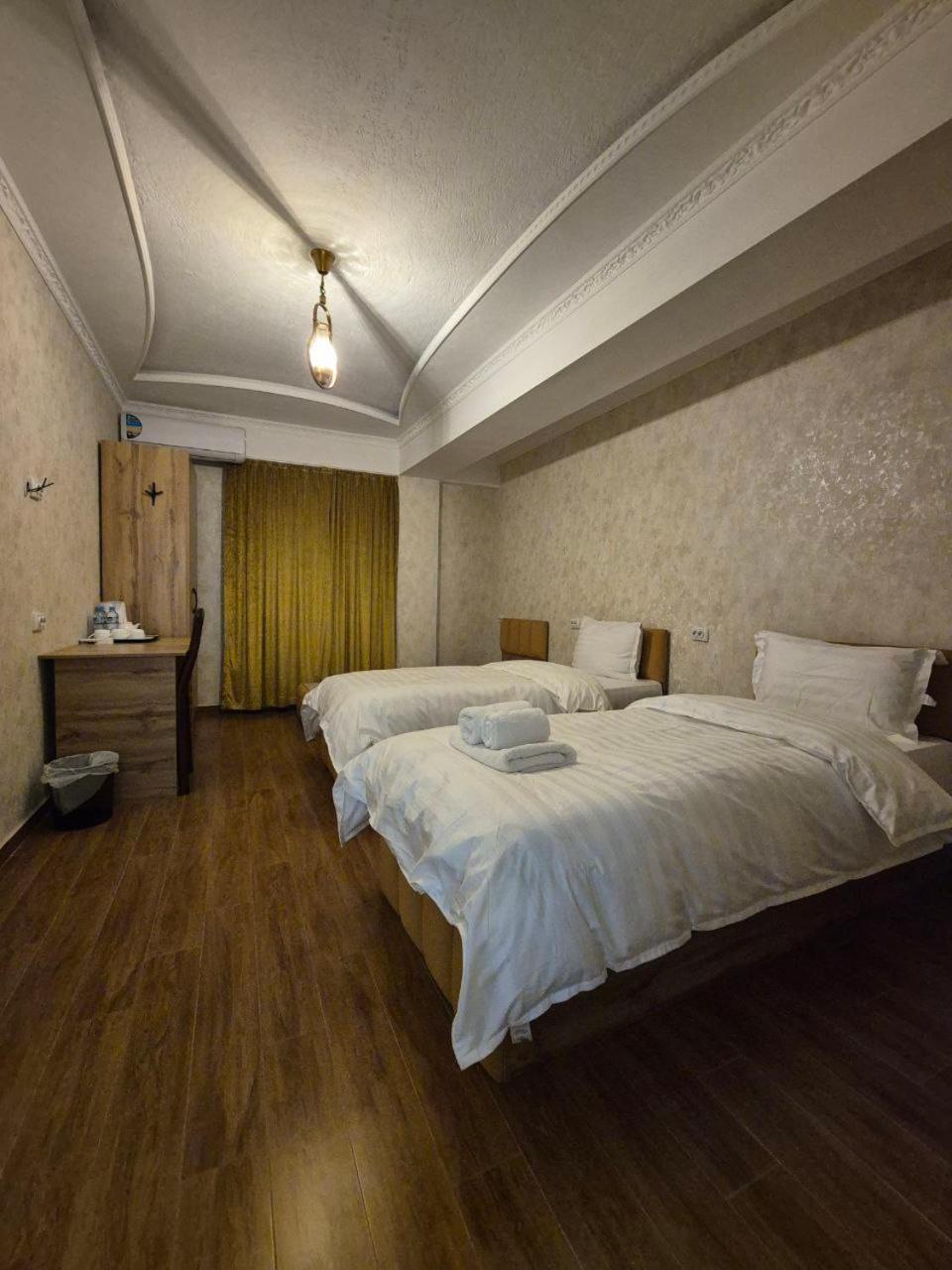 Samarkand Imron Hotel Exteriör bild