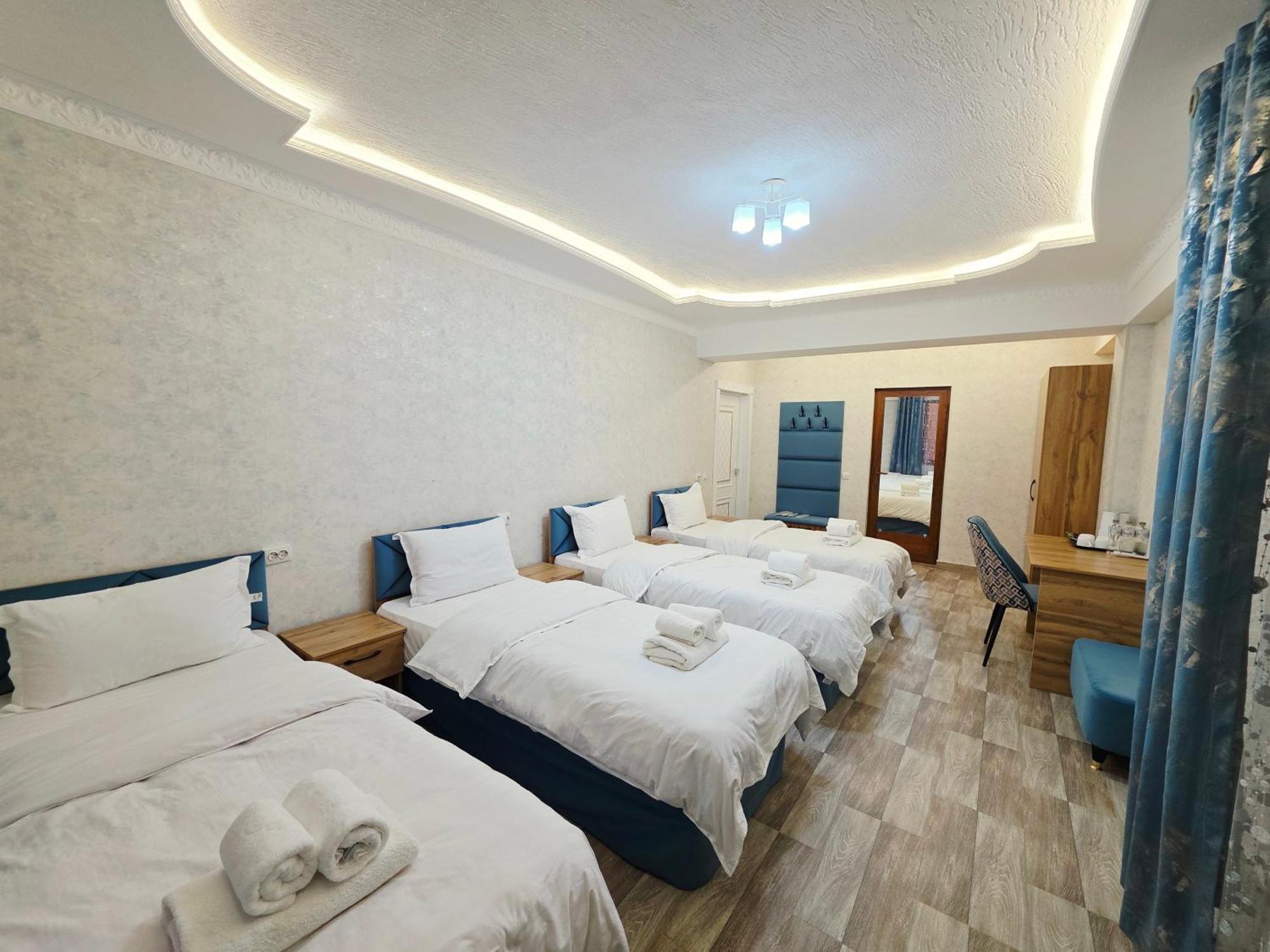 Samarkand Imron Hotel Exteriör bild